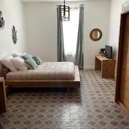 La Maison Du Puits 3* Cesseras