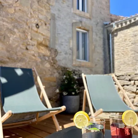 La Maison Du Puits 3* Cesseras