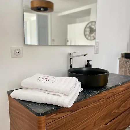 La Maison Du Puits Minervois Couette-café