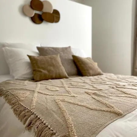 Bed & Breakfast La Maison Du Puits 3*